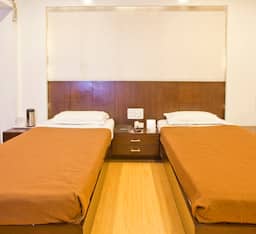 Premier Room